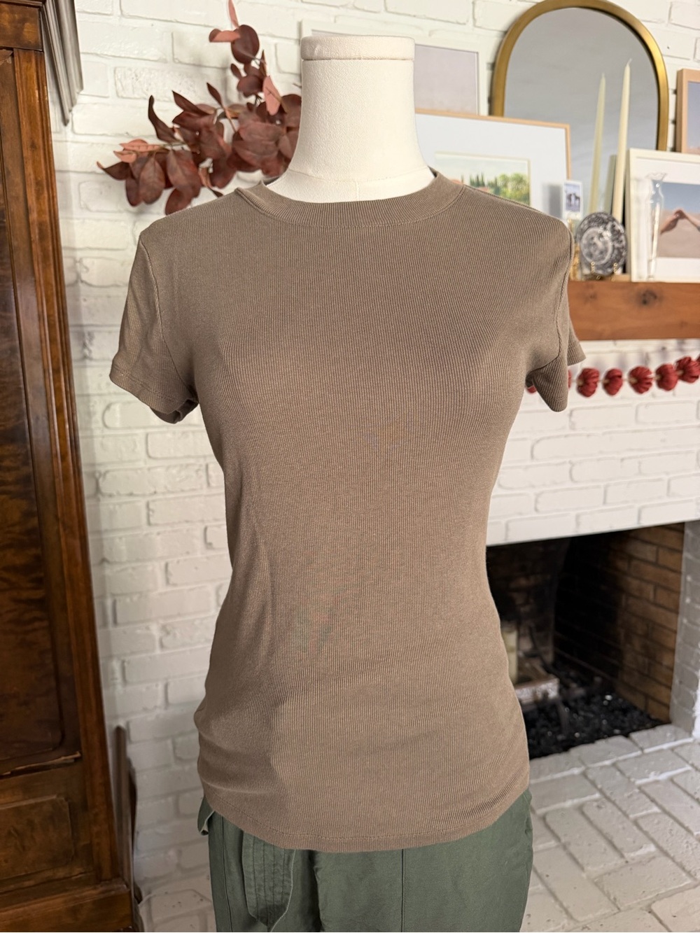 a new day Short Sleeve Ribbed Tee in Taupe